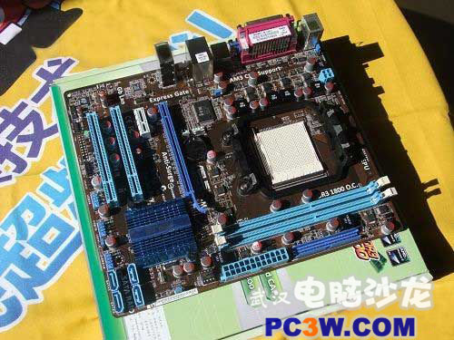 高端固态电容华硕M4N68T主板仅售538元