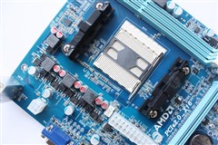 全固态电容装备  APU强板翔升A55V-S新品首曝 